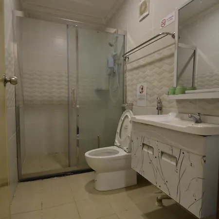 Hemingway Cottage 海明威度假屋 Semporna Exterior photo